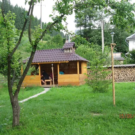 Zajazd Sadiba Pid Skeleyu