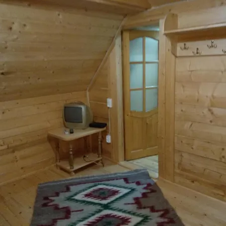 Sadiba Pid Skeleyu Inn Putyla