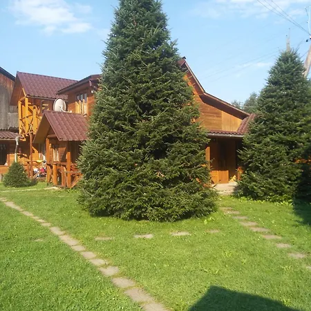 Sadiba Pid Skeleyu Мини-отель Putyla